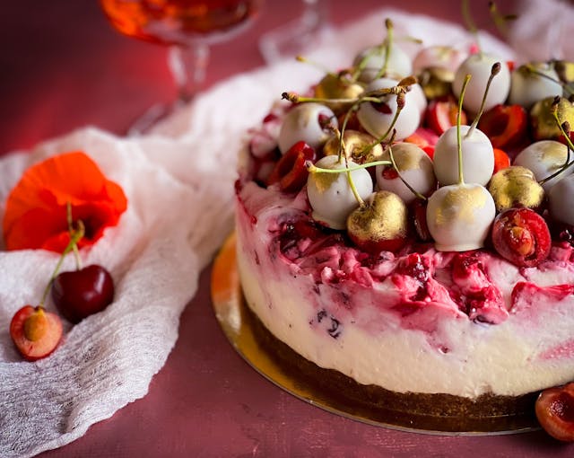 How to Start a Cake Business from Home