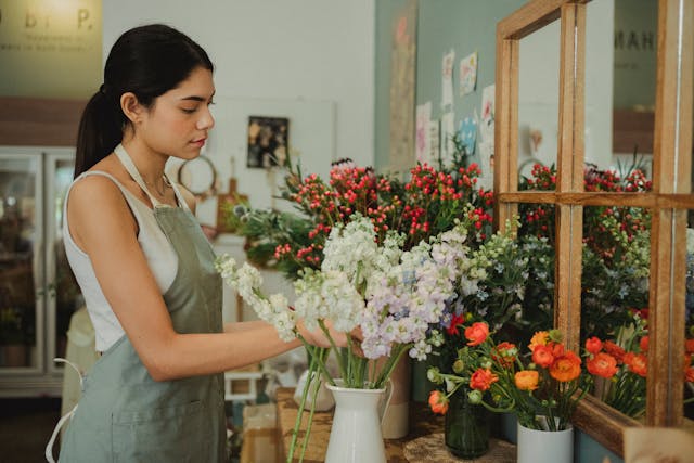 How do I Start Flower Business from Home